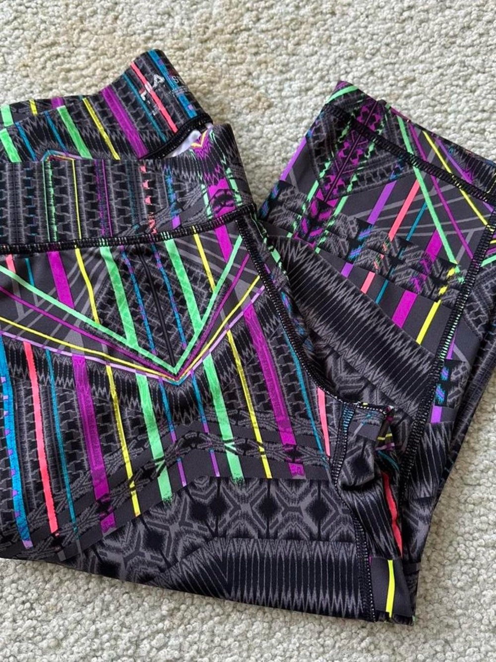 Women’s Black Multicolor Active Leggings- SIZE SMALL